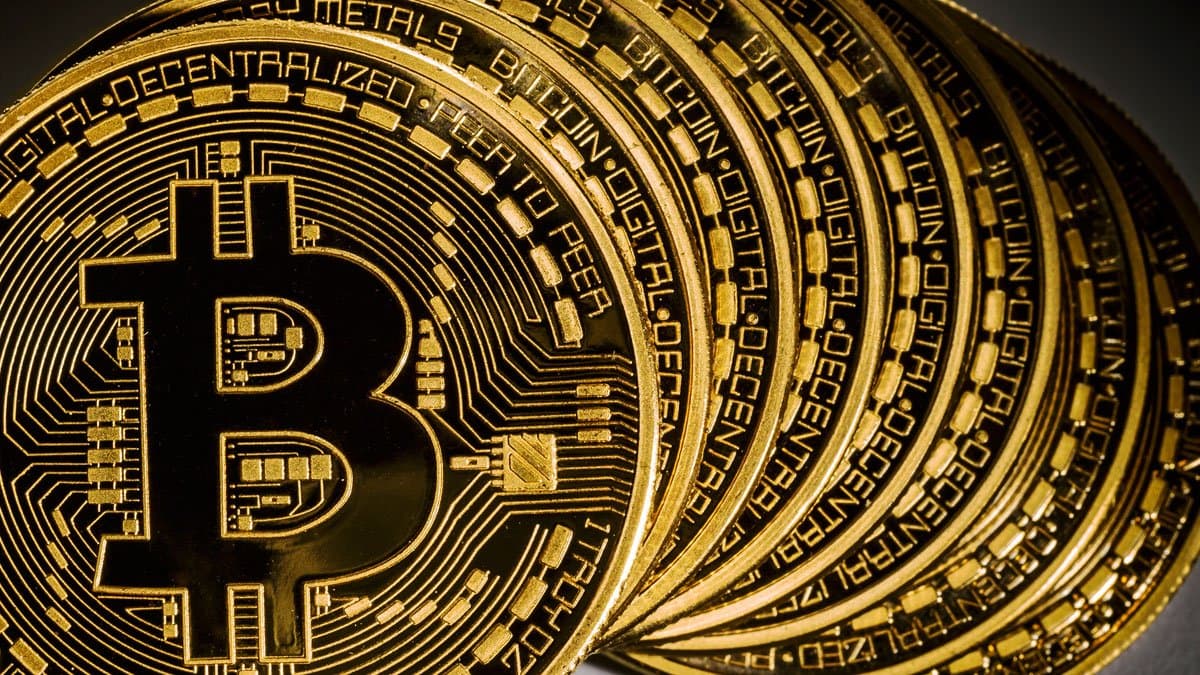 Bitcoin-ის კურსი 16%-ით დაეცა ბირჟის შექმნაზე უარის მიღების გამო
