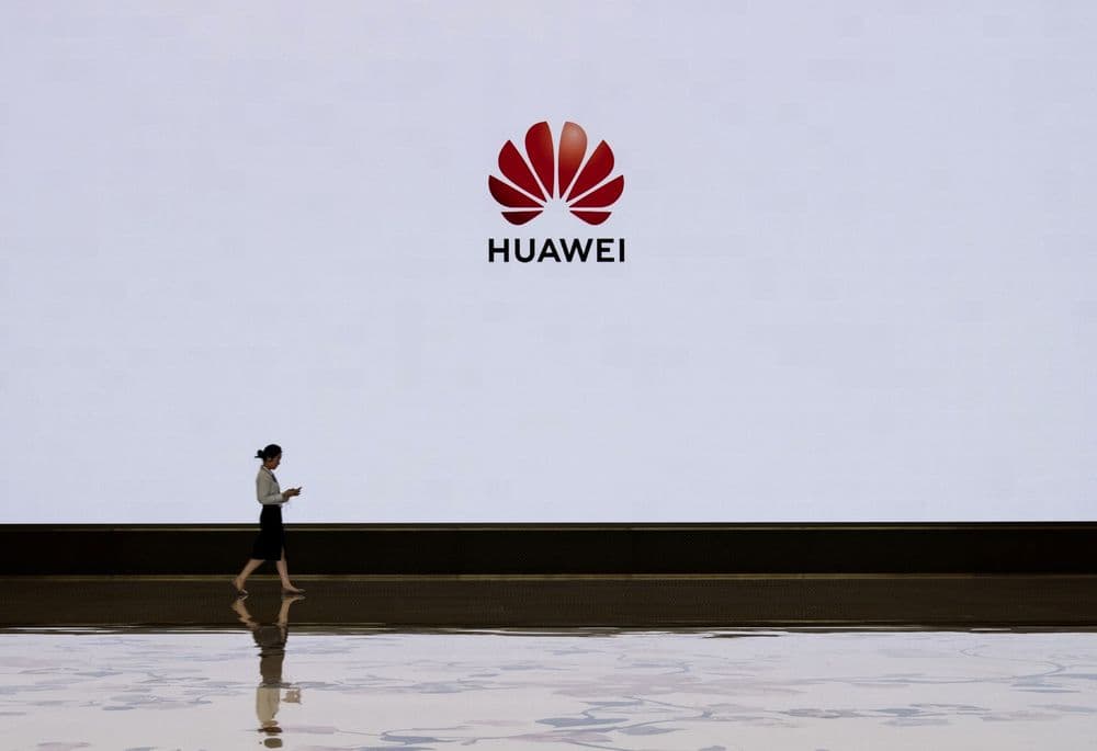 Huawei-ს სერვისი SD Association-მაც შეუწყვიტა