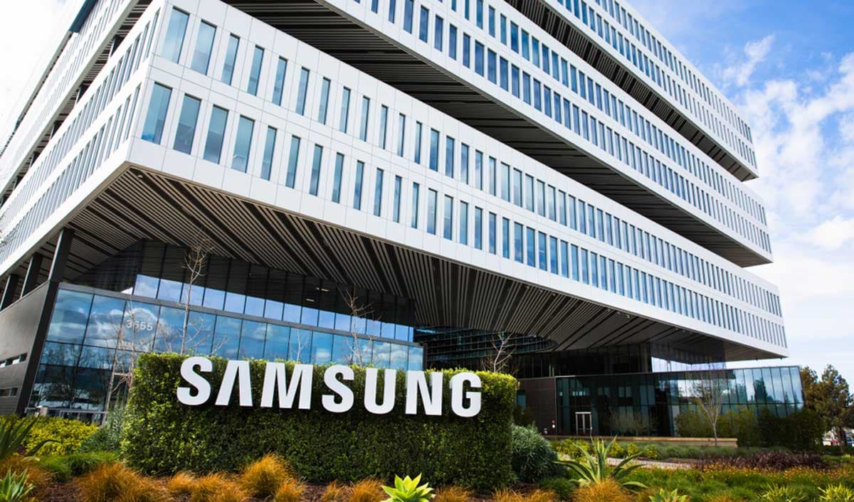 Samsung-ის ყოფილი ტოპ-მენეჯერი დააკავეს მთელი ქარხნის კოპირების მცდელობისთვის