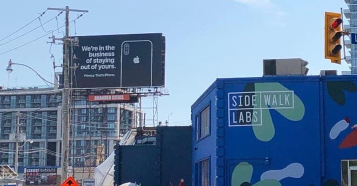 IOS VS. Android – Apple და მისი ბილბორდები
