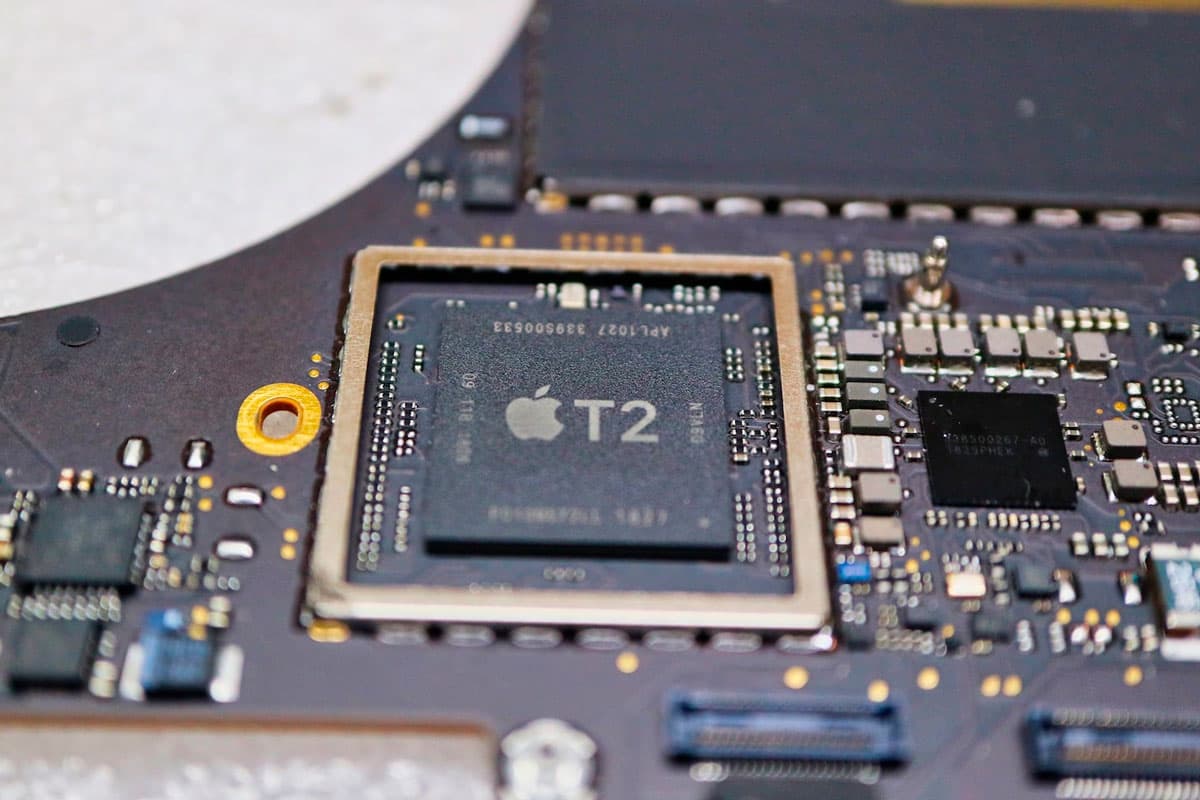 Apple ასწორებს macOS Monterey-ის შეცდომას, რომელმაც დააზიანა ზოგიერთი Mac T2 ჩიპით