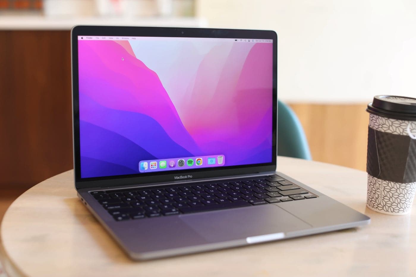 ახალი MacBook Pro M2 SSD სიჩქარით ორჯერ უფრო ნელია ვიდრე M1 მოდელი
