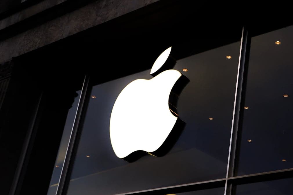 Apple ხარჯების შემცირების მიზნით აჩერებს ბონუსების გაცემას ზოგიერთ თანამშრომელზე