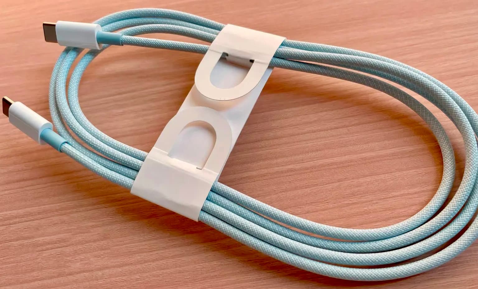 ახალი USB-C კაბელები iPhone 15-დან იმუშავებს იმავე სიჩქარით, როგორც USB 2.0