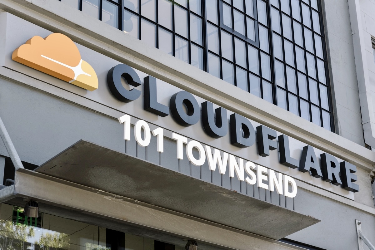 Cloudflare უშვებს მსოფლიოში პირველ ანონიმურ eSIM-ს ჩაშენებული VPN-ით