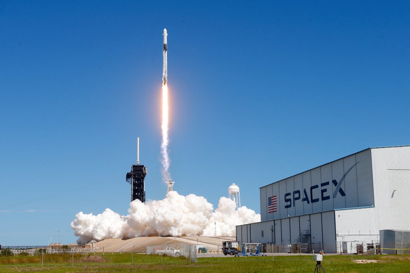 SpaceX გახდა მსოფლიო მონოპოლისტი კომერციული რაკეტების გაშვებაზე